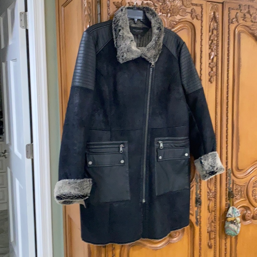 Andrew Marc Black and Gray Women's Jacket